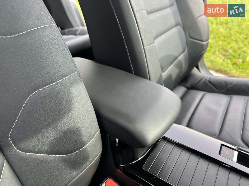 Хетчбек Citroen e-C4 2022 в Рівному