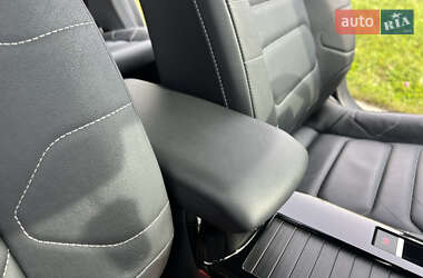 Хэтчбек Citroen e-C4 2022 в 