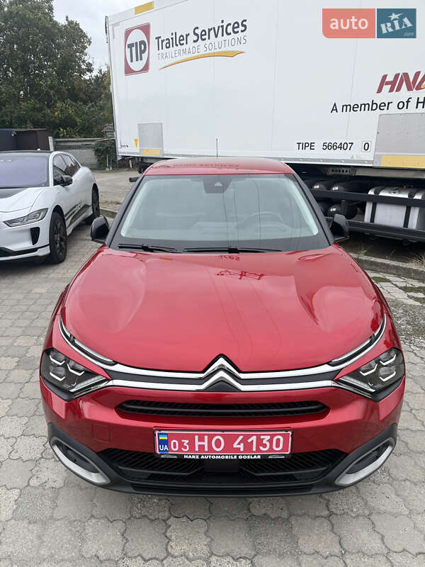 Хетчбек Citroen e-C4 2022 в Дніпрі