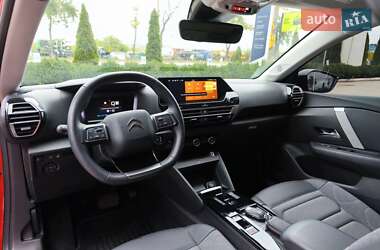 Хэтчбек Citroen e-C4 2023 в 