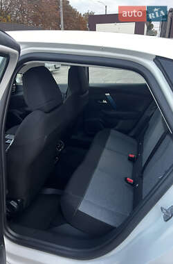 Хэтчбек Citroen e-C4 2023 в 