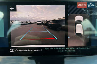Хэтчбек Citroen e-C4 2023 в 