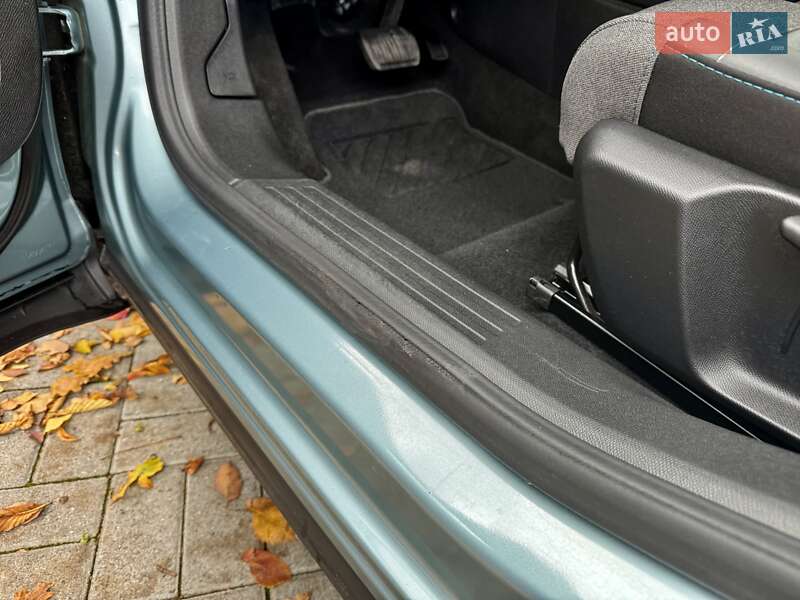 Хетчбек Citroen e-C4 2020 в Дрогобичі фото 66 Хетчбек Citroen e-C4 2020 в Дрогобичі