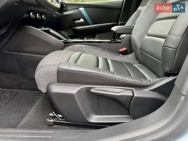 Хетчбек Citroen e-C4 2020 в Дрогобичі фото 72 Хетчбек Citroen e-C4 2020 в Дрогобичі