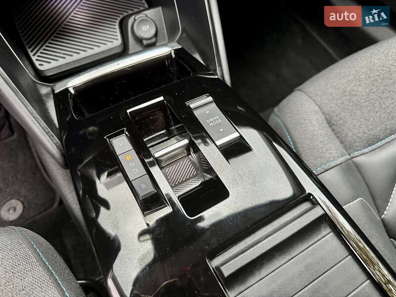 Хетчбек Citroen e-C4 2020 в Дрогобичі фото 89 Хетчбек Citroen e-C4 2020 в Дрогобичі