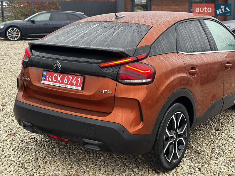 Хэтчбек Citroen e-C4 2021 в Львове