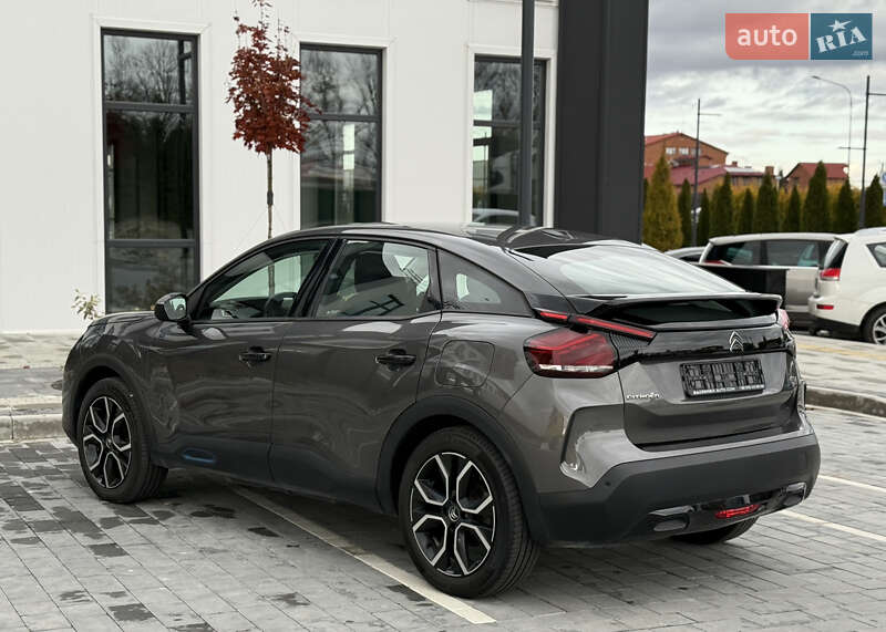 Хэтчбек Citroen e-C4 2022 в Городке фото 9 Хэтчбек Citroen e-C4 2022 в Городке