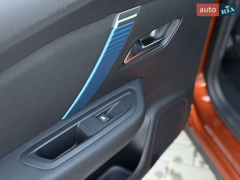 Хетчбек Citroen e-C4 2022 в Львові