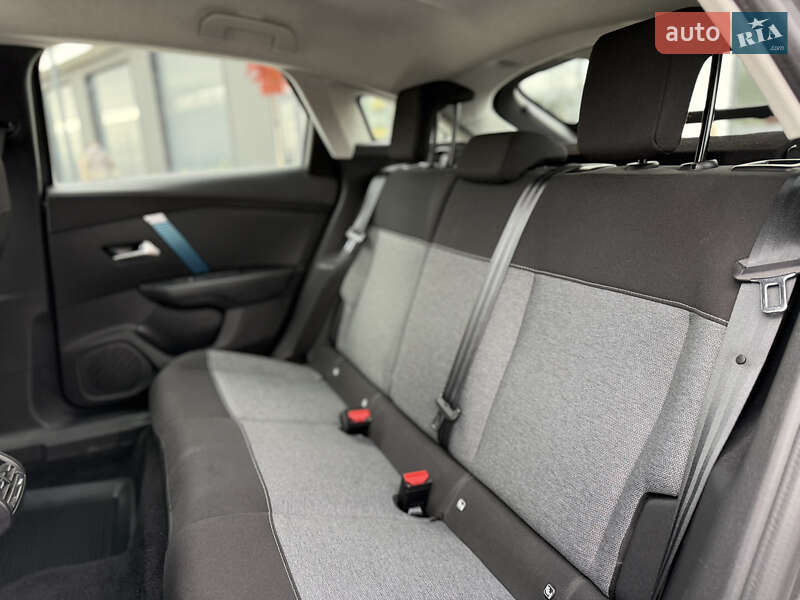 Хетчбек Citroen e-C4 2022 в Городку фото 6 Хетчбек Citroen e-C4 2022 в Городку