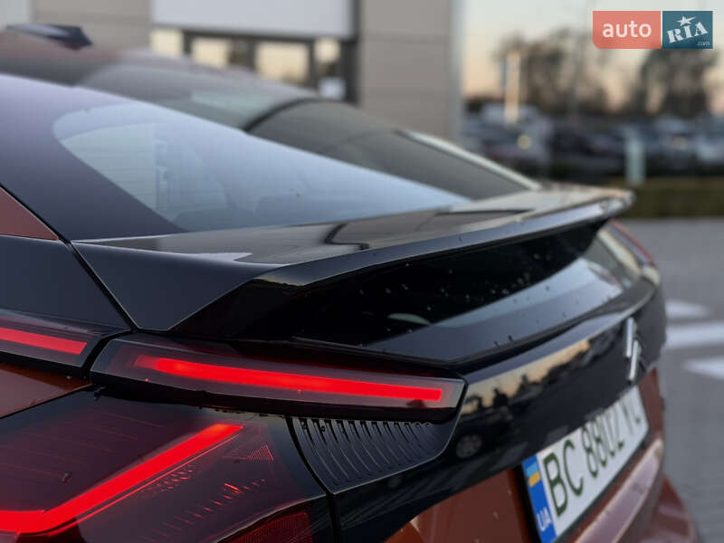 Хэтчбек Citroen e-C4 2022 в Львове