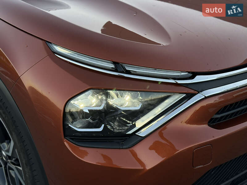 Хэтчбек Citroen e-C4 2022 в Львове