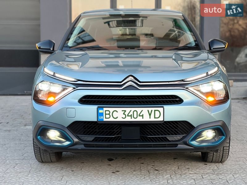 Хэтчбек Citroen e-C4 2022 в Львове
