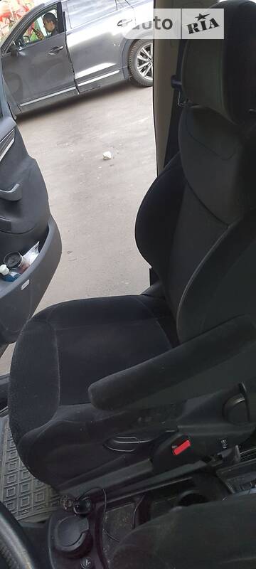 Универсал Citroen Grand C4 Picasso 2009 в Львове