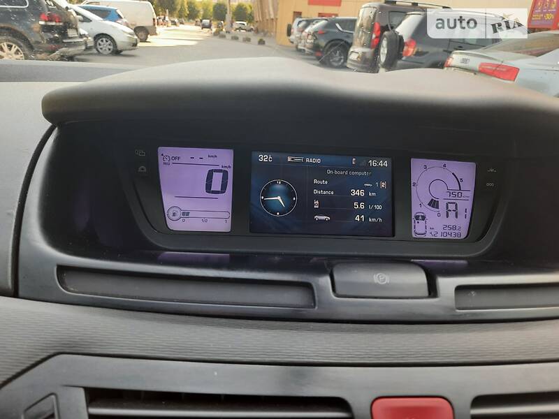 Минивэн Citroen Grand C4 Picasso 2008 в Ивано-Франковске фото 34 Минивэн Citroen Grand C4 Picasso 2008 в Ивано-Франковске
