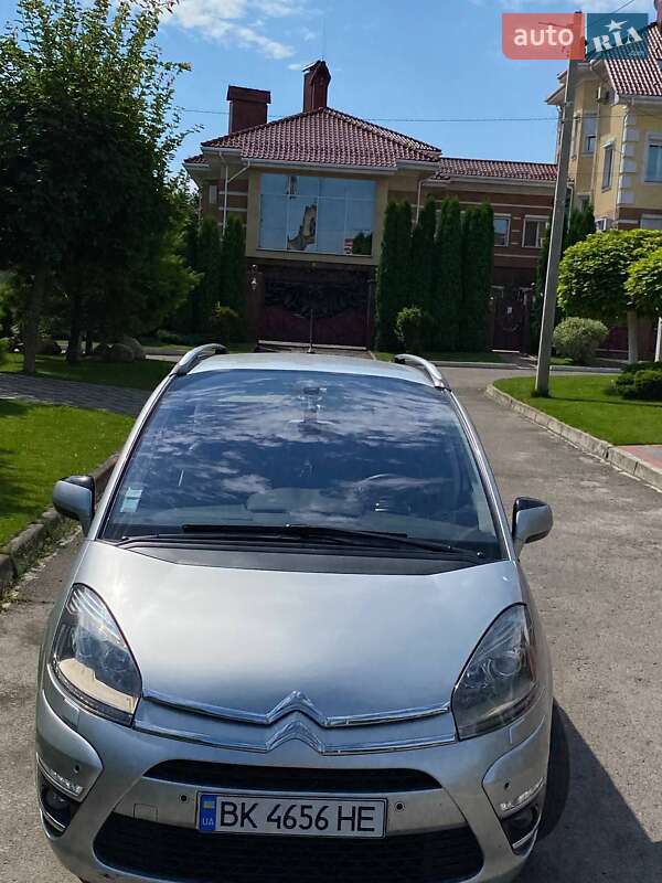 Универсал Citroen Grand C4 Picasso 2011 в Ровно