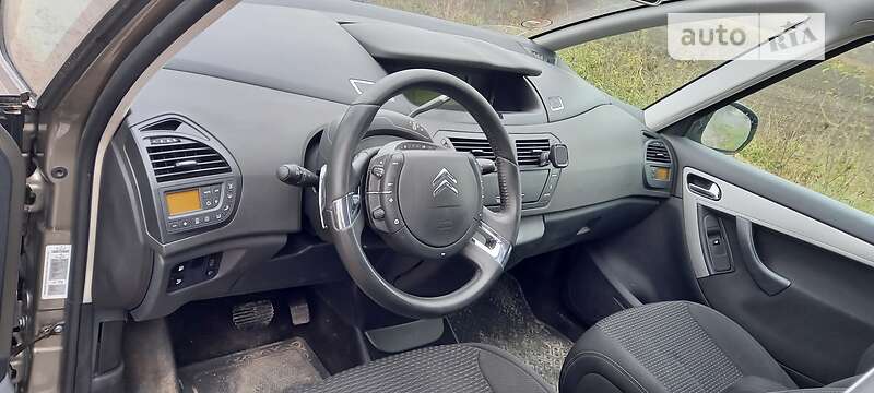 Минивэн Citroen Grand C4 Picasso 2010 в Бережанах