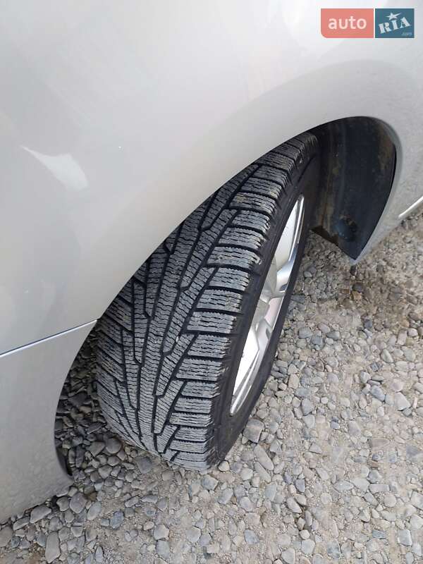 Минивэн Citroen Grand C4 Picasso 2011 в Комарному