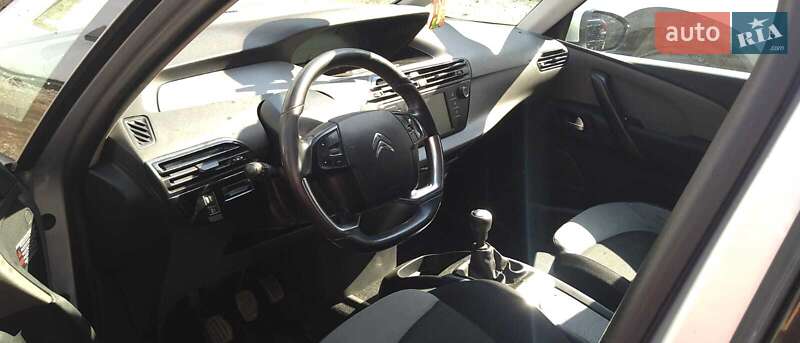 Минивэн Citroen Grand C4 Picasso 2015 в Сторожинце
