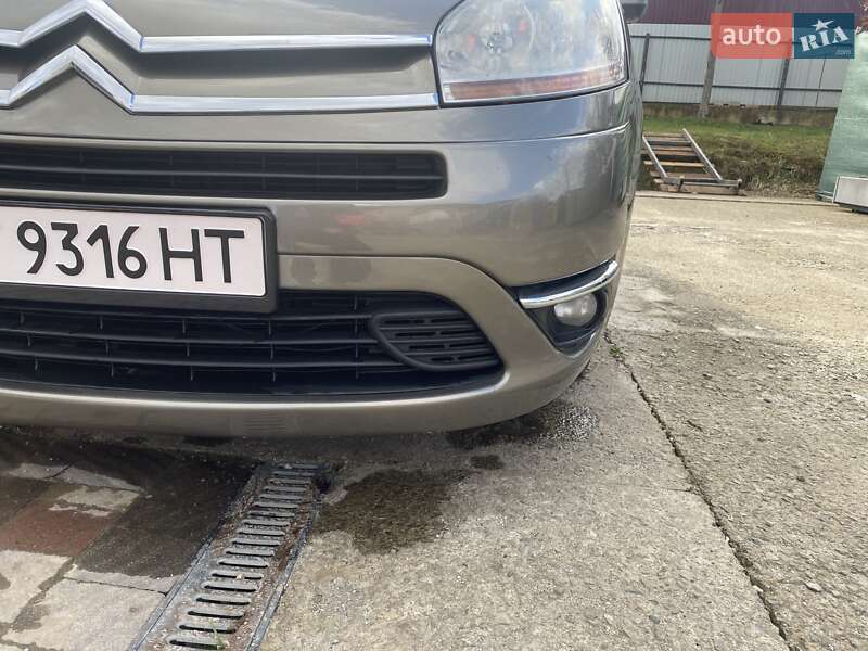 Минивэн Citroen Grand C4 Picasso 2010 в Болехове
