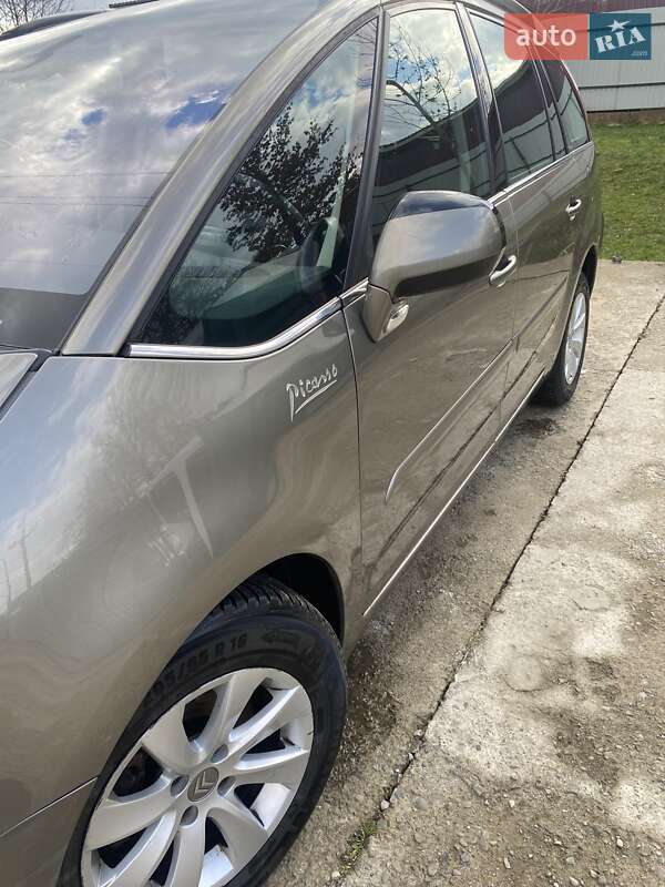 Минивэн Citroen Grand C4 Picasso 2010 в Болехове