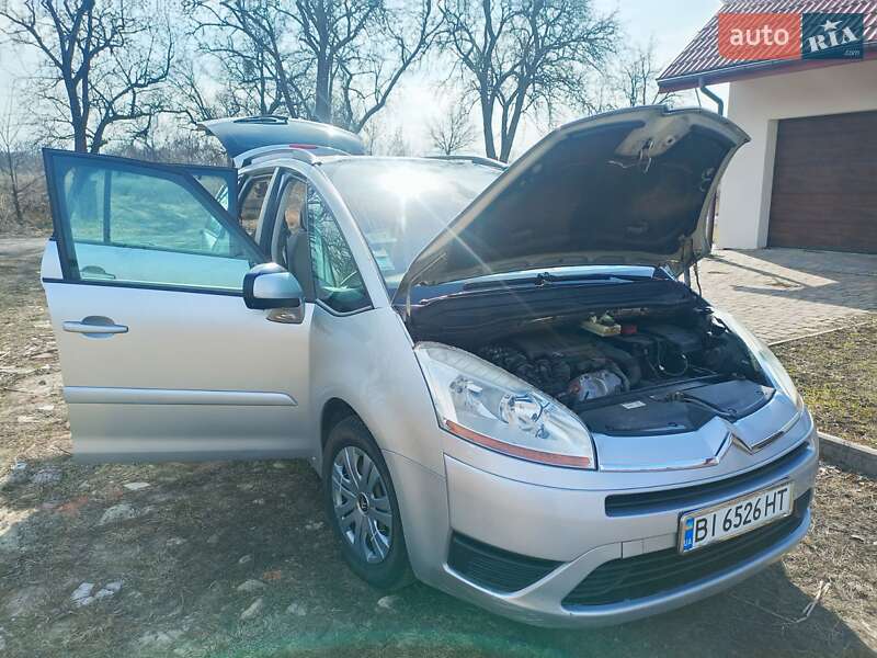 Минивэн Citroen Grand C4 Picasso 2007 в Гадяче