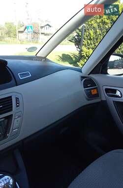 Минивэн Citroen Grand C4 Picasso 2012 в 