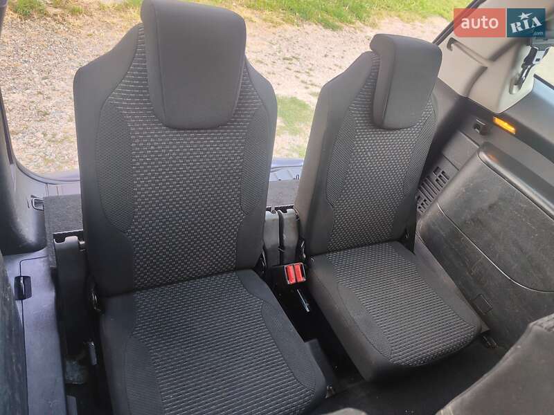 Минивэн Citroen Grand C4 Picasso 2010 в Киеве