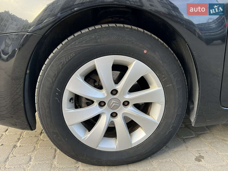 Минивэн Citroen Grand C4 Picasso 2010 в Березному
