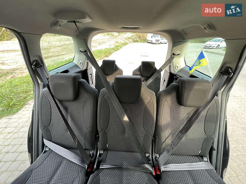 Минивэн Citroen Grand C4 Picasso 2010 в Березному
