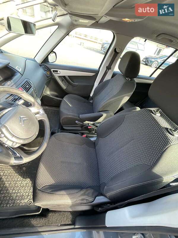 Минивэн Citroen Grand C4 Picasso 2010 в Ивано-Франковске фото 13 Минивэн Citroen Grand C4 Picasso 2010 в Ивано-Франковске