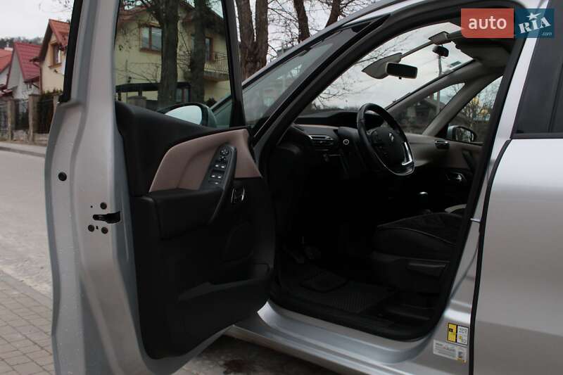 Минивэн Citroen Grand C4 Picasso 2013 в Львове