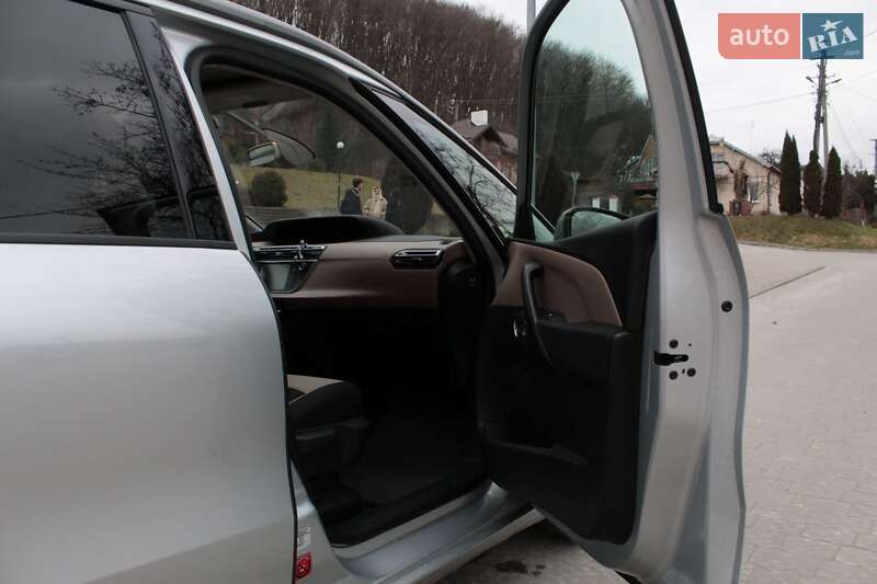 Минивэн Citroen Grand C4 Picasso 2013 в Львове