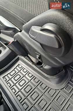 Минивэн Citroen Grand C4 Picasso 2011 в 