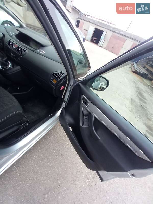 Минивэн Citroen Grand C4 Picasso 2010 в Бучаче