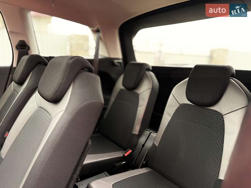 Минивэн Citroen Grand C4 Picasso 2017 в Новой Ушице