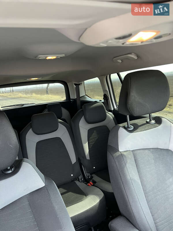 Мінівен Citroen Grand C4 Picasso 2016 в Смілі