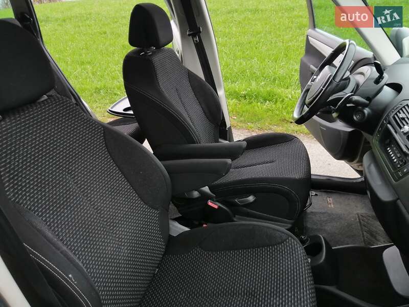 Минивэн Citroen Grand C4 Picasso 2008 в Киеве
