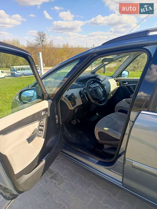 Минивэн Citroen Grand C4 Picasso 2007 в Львове фото 16 Минивэн Citroen Grand C4 Picasso 2007 в Львове