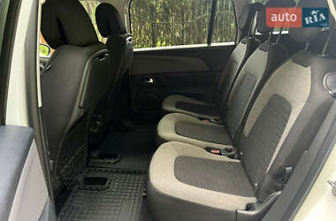 Минивэн Citroen Grand C4 Picasso 2015 в 