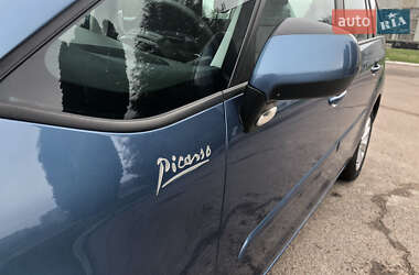 Мінівен Citroen Grand C4 Picasso 2011 в 