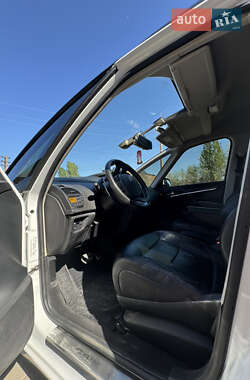 Минивэн Citroen Grand C4 Picasso 2010 в 