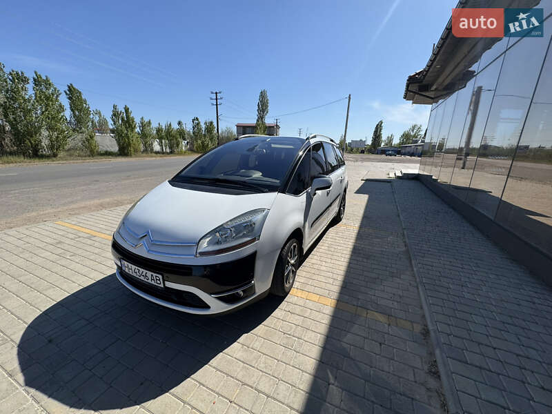 Минивэн Citroen Grand C4 Picasso 2010 в Каролине-Бугазе