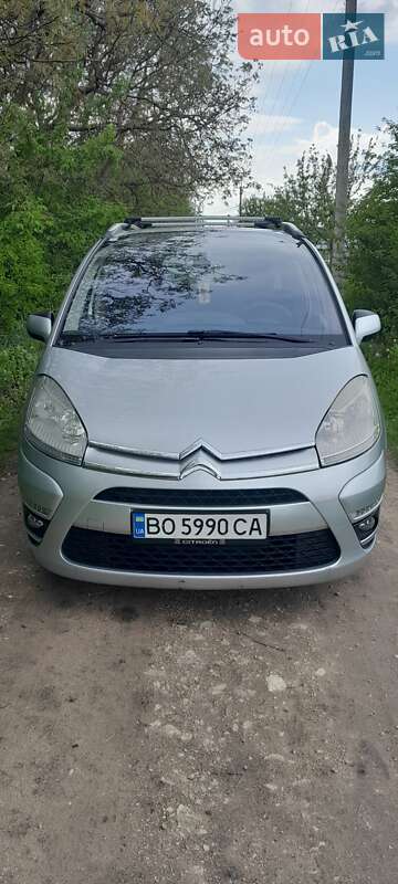 Citroen Grand C4 Picasso 2012
