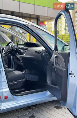 Мінівен Citroen Grand C4 Picasso 2015 в 