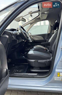 Мінівен Citroen Grand C4 Picasso 2015 в 