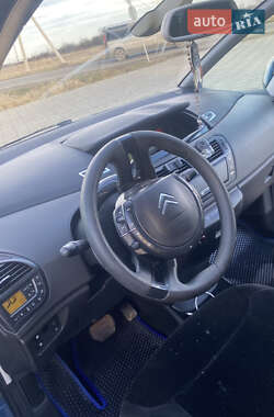 Минивэн Citroen Grand C4 Picasso 2010 в 