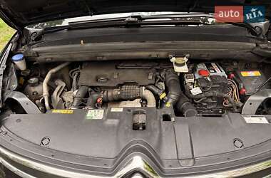 Микровэн Citroen Grand C4 Picasso 2013 в 