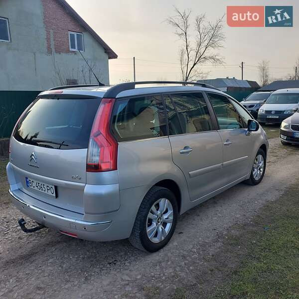 Минивэн Citroen Grand C4 Picasso 2011 в Комарному