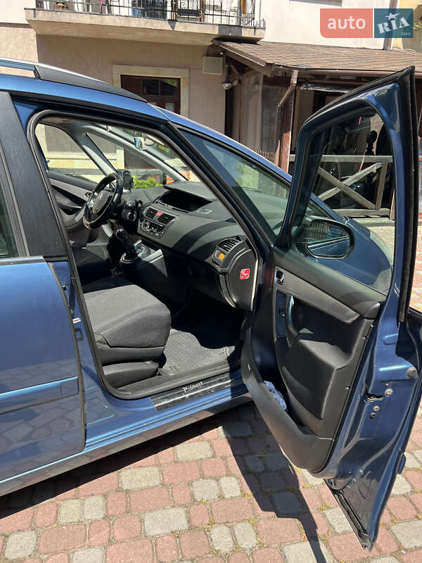 Минивэн Citroen Grand C4 Picasso 2011 в Львове