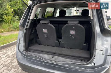 Минивэн Citroen Grand C4 Picasso 2015 в 